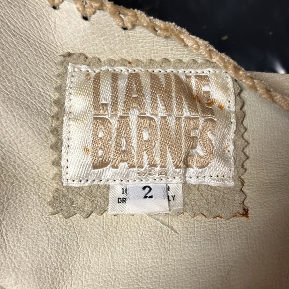 VINTAGE LIANNE BARNES VEST - Picture 5 of 5